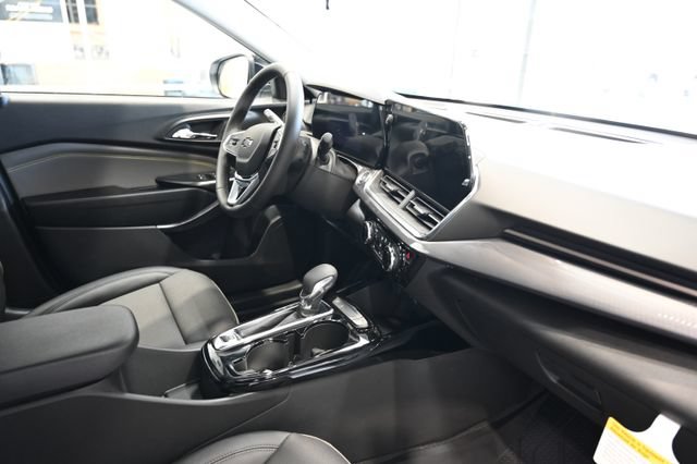 New 2026 Chevrolet Trax ACTIV w/ Driver Confidence Package FWD image 13
