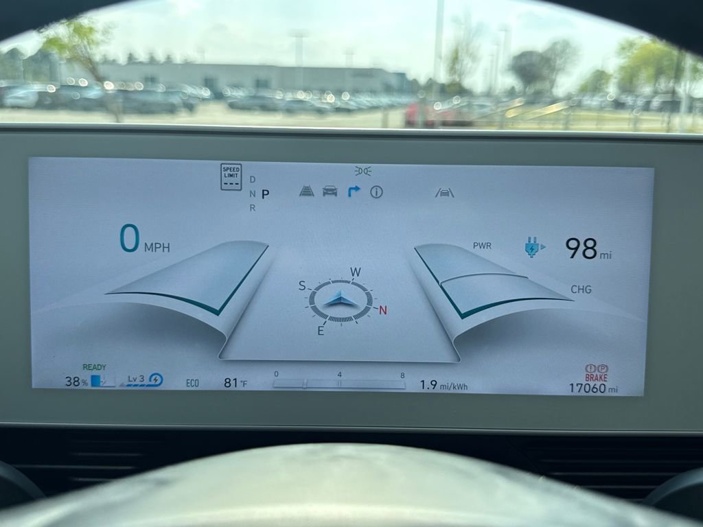 Used 2024 Hyundai Ioniq 5 SEL image 19