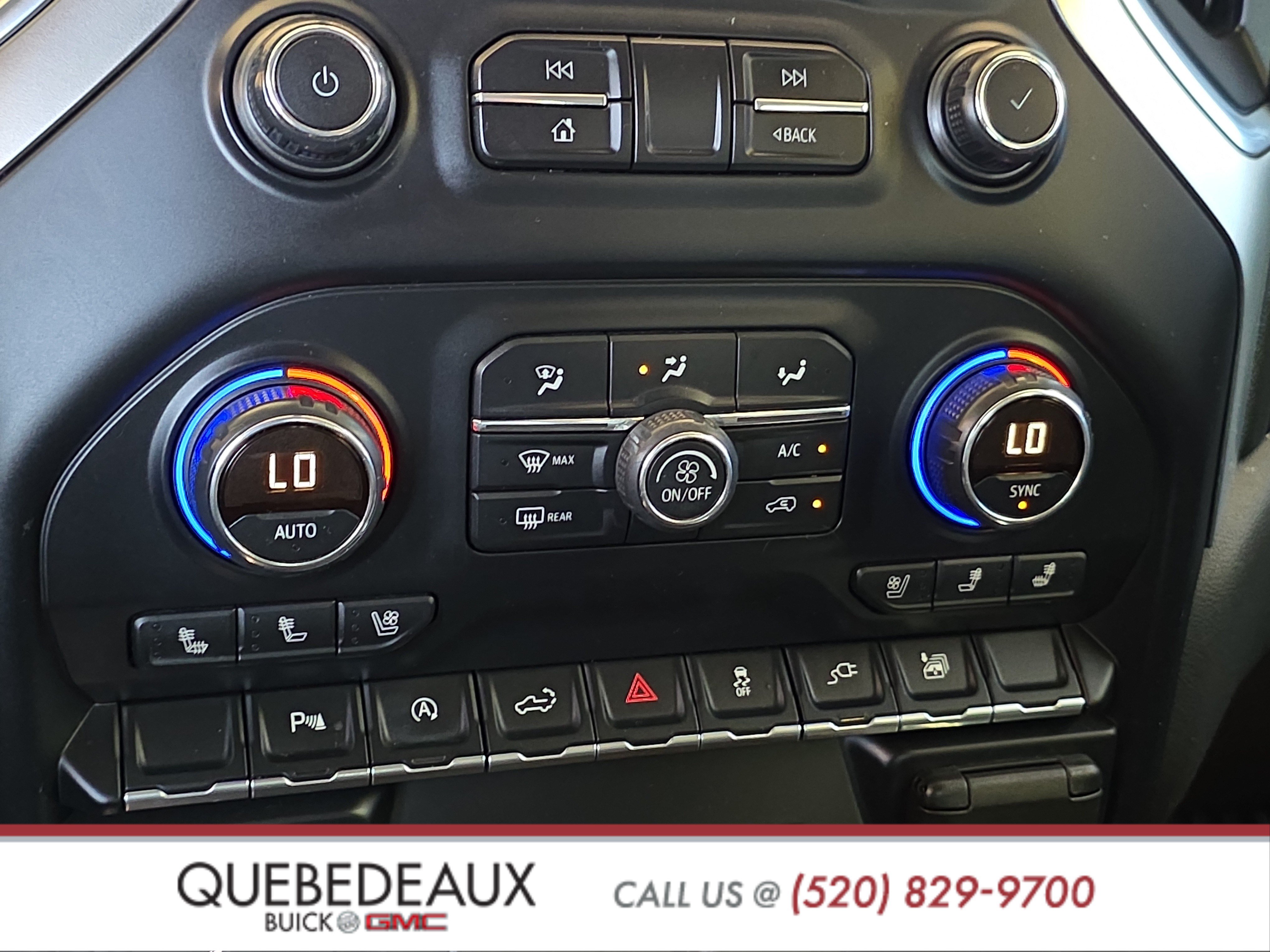 Used 2019 Chevrolet Silverado 1500 LTZ w/ LTZ Plus Package AWD/4WD image 18