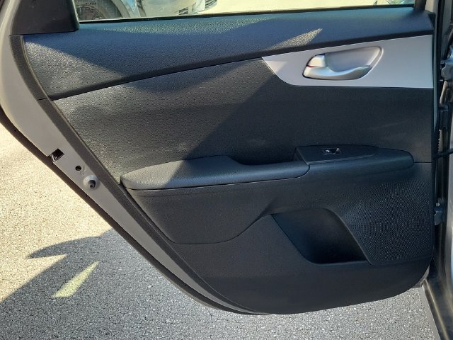 Certified 2024 Kia Forte LXS FWD image 10