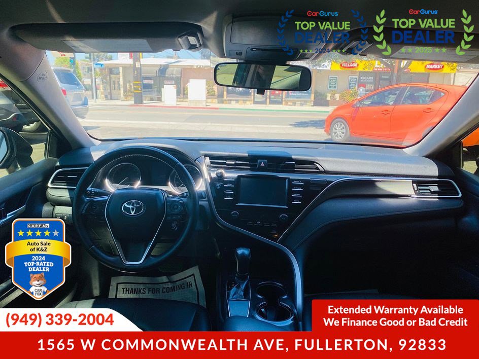 Used 2020 Toyota Camry SE image 18