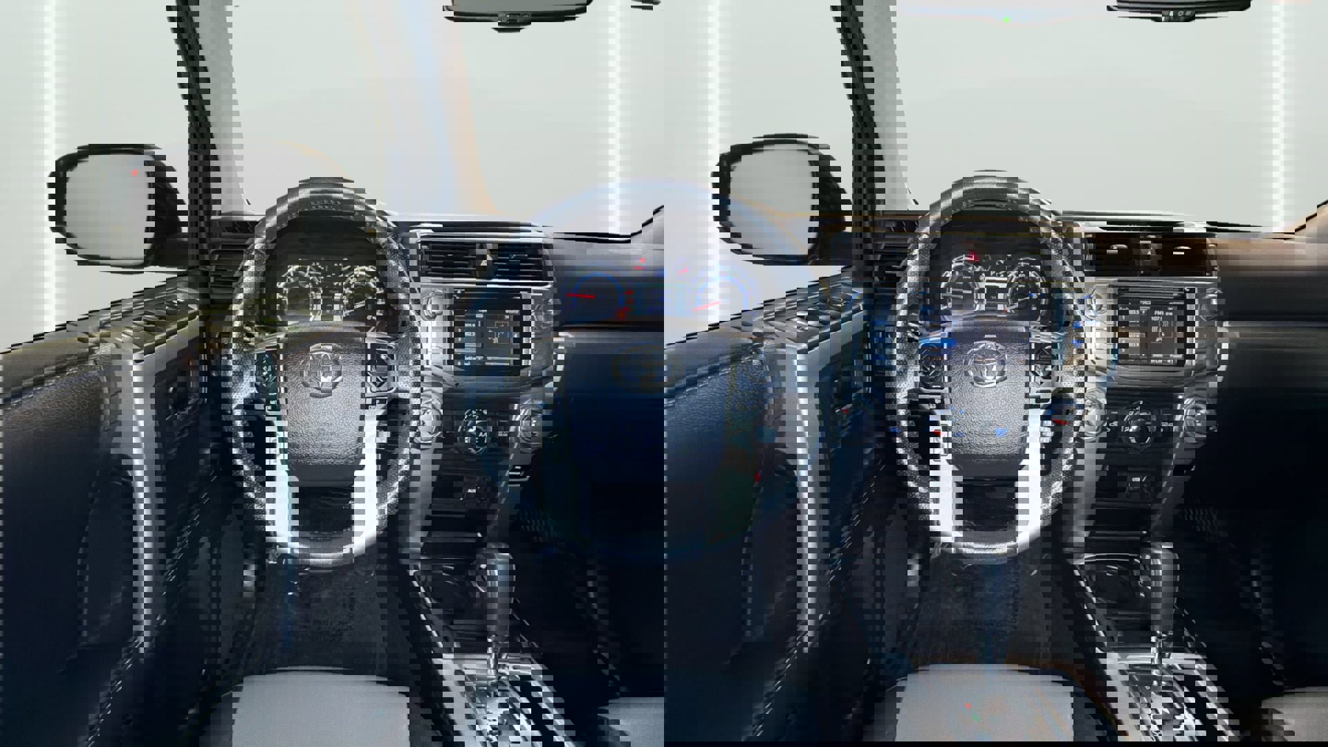 Used 2017 Toyota 4Runner SR5 Premium image 16