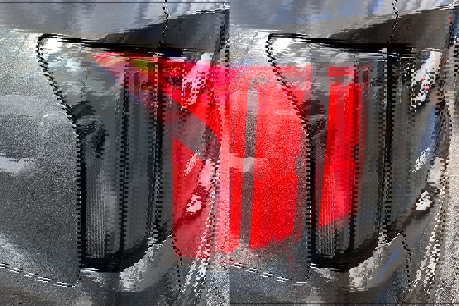 Used 2022 Kia Sorento SX image 26