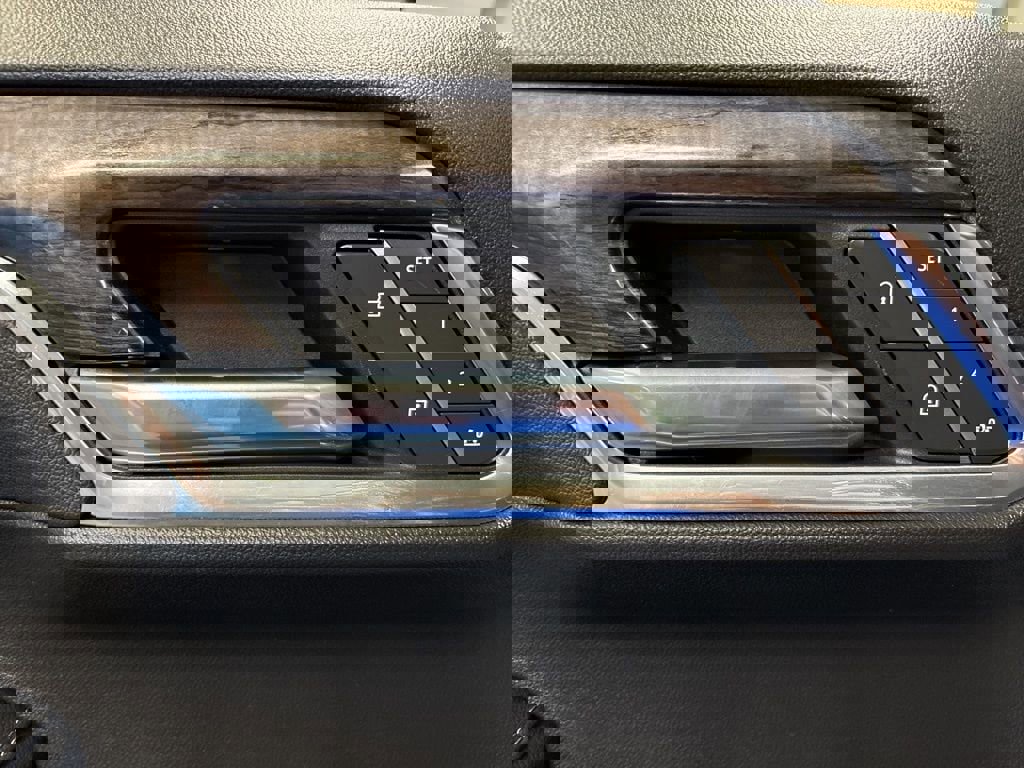 Certified 2022 Chevrolet Silverado 1500 LTZ image 24