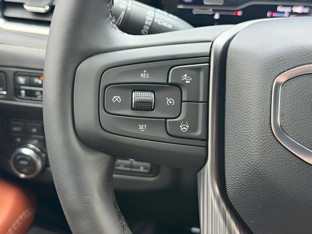 Used 2024 GMC Yukon Denali Ultimate image 15