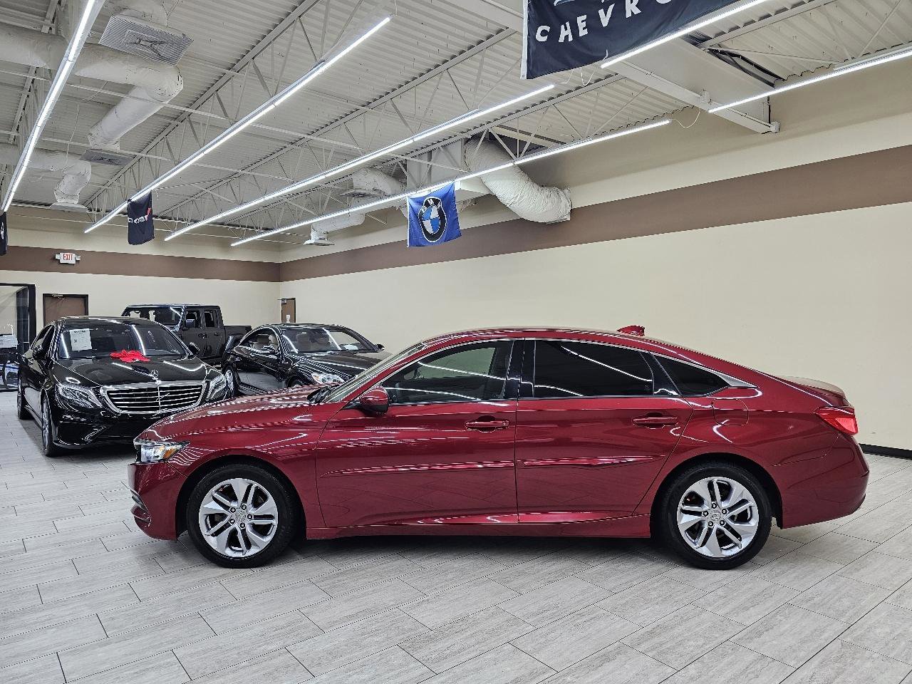 Used 2019 Honda Accord LX image 9