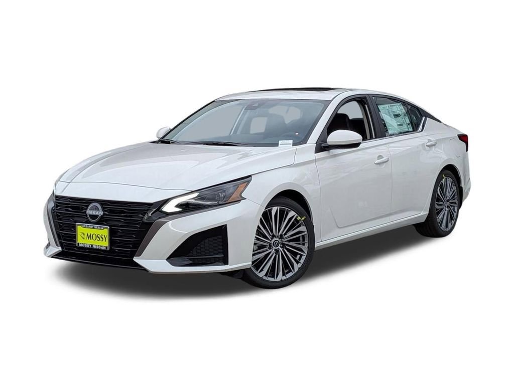 New 2026 Nissan Altima 2.5 SV