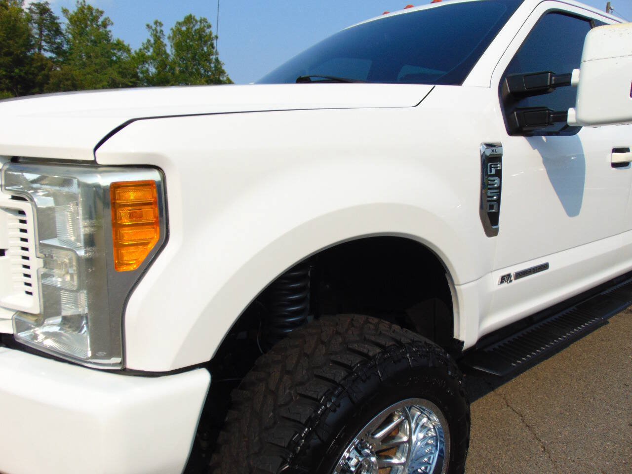 Used 2017 Ford F350 XL w/ Power Equipment Group AWD/4WD image 26