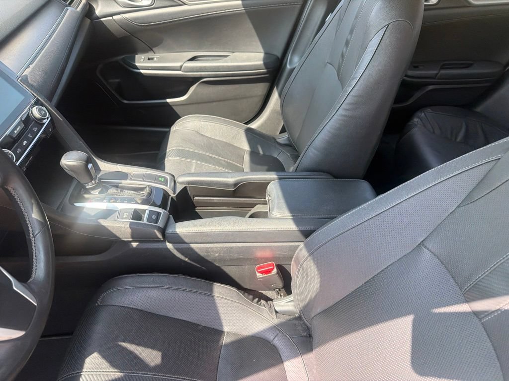 Used 2016 Honda Civic Touring image 21