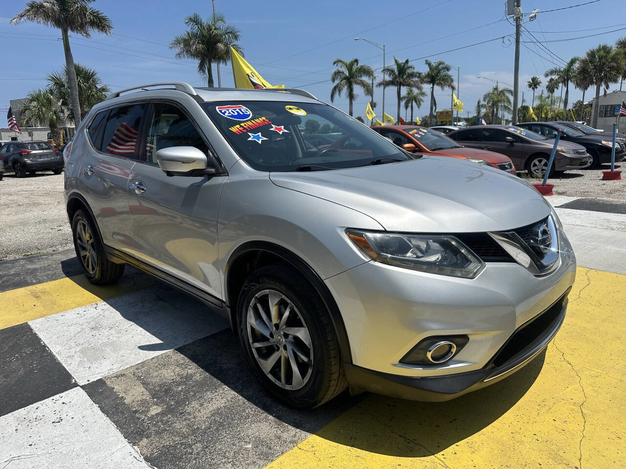 Used 2015 Nissan Rogue SL w/ SL Premium Package AWD/4WD image 3
