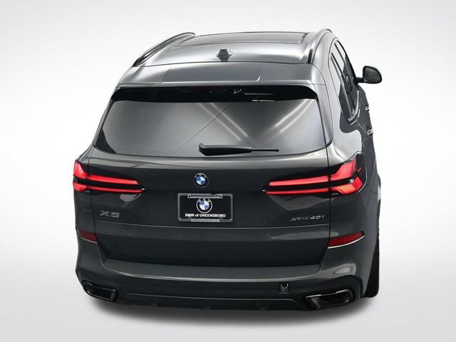 New 2026 BMW X5 xDrive40i w/ M Sport Package AWD/4WD image 28