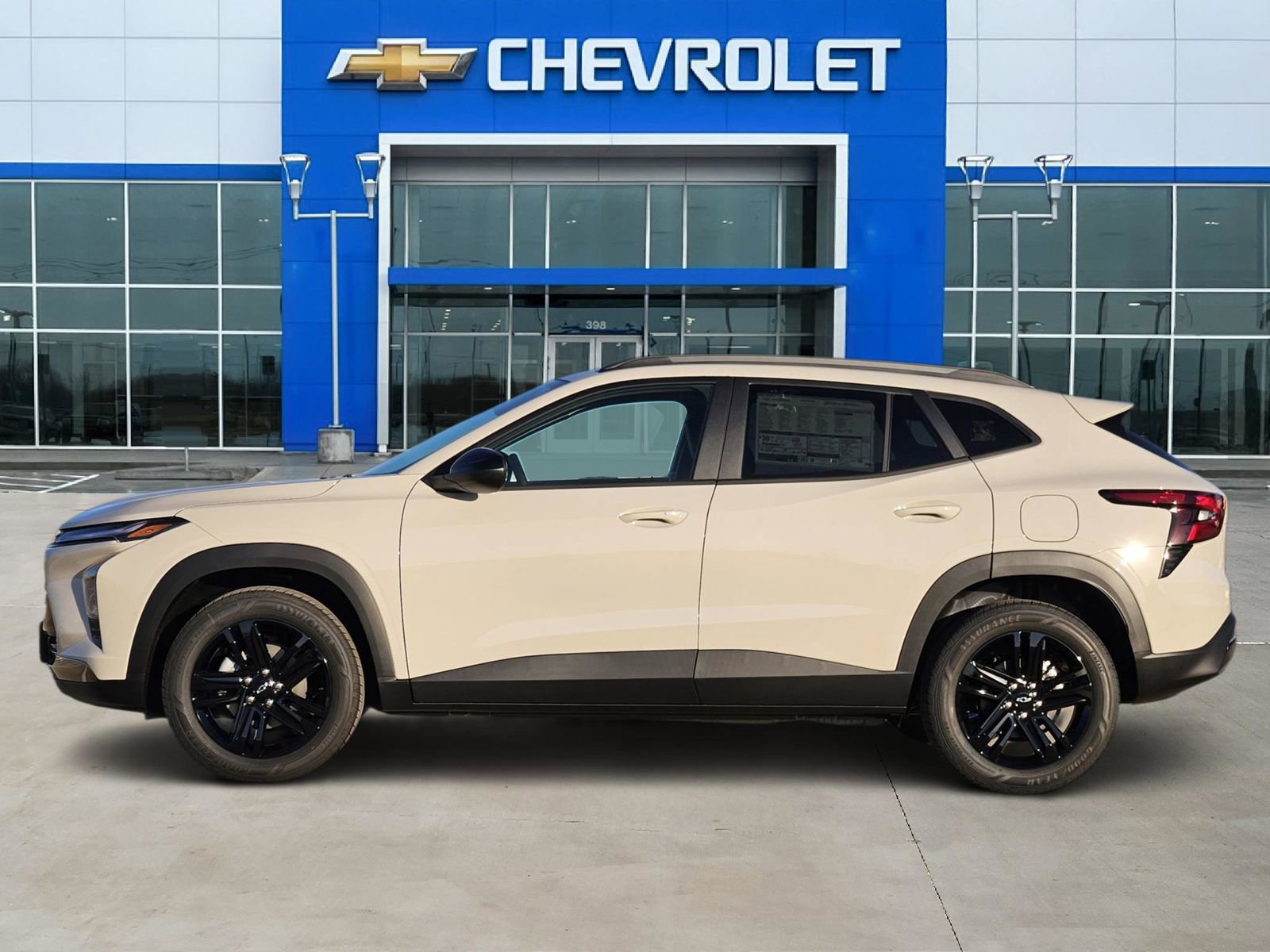 New 2026 Chevrolet Trax ACTIV w/ Sunroof Package image 3