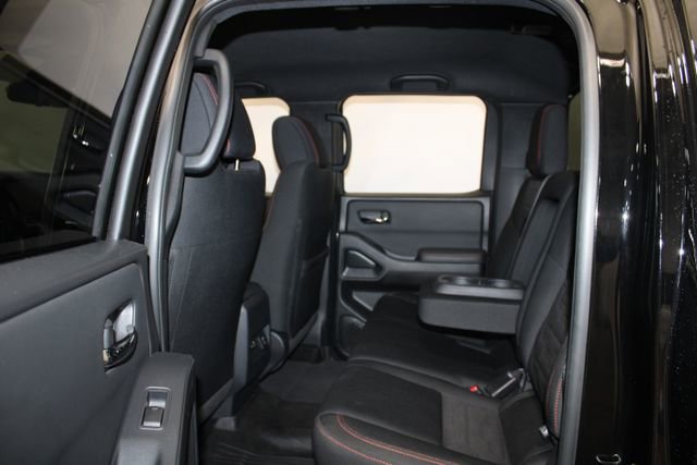 Used 2023 Nissan Frontier PRO-4X w/ Pro Convenience Package AWD/4WD image 9