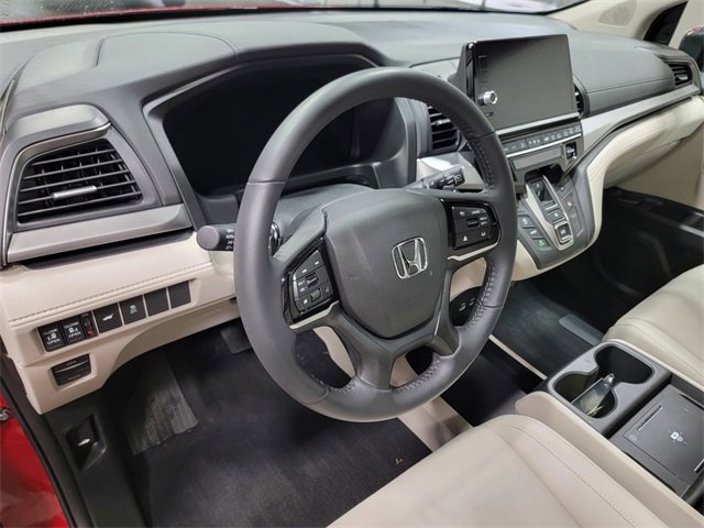 Used 2026 Honda Odyssey EX-L image 11