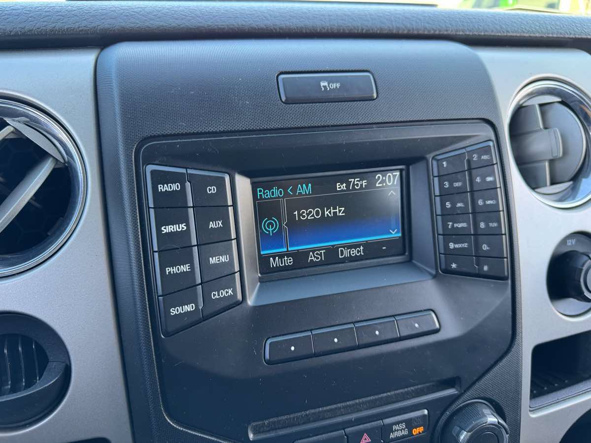 Used 2013 Ford F150 XLT w/ XLT Chrome Pkg RWD image 27