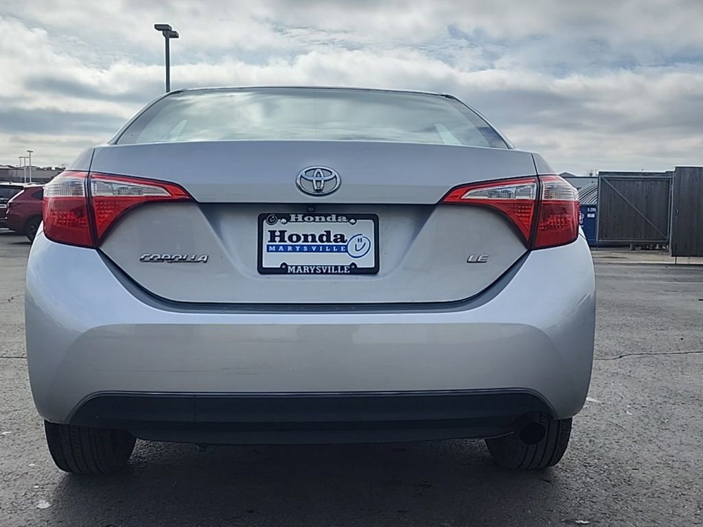 Used 2015 Toyota Corolla LE image 6
