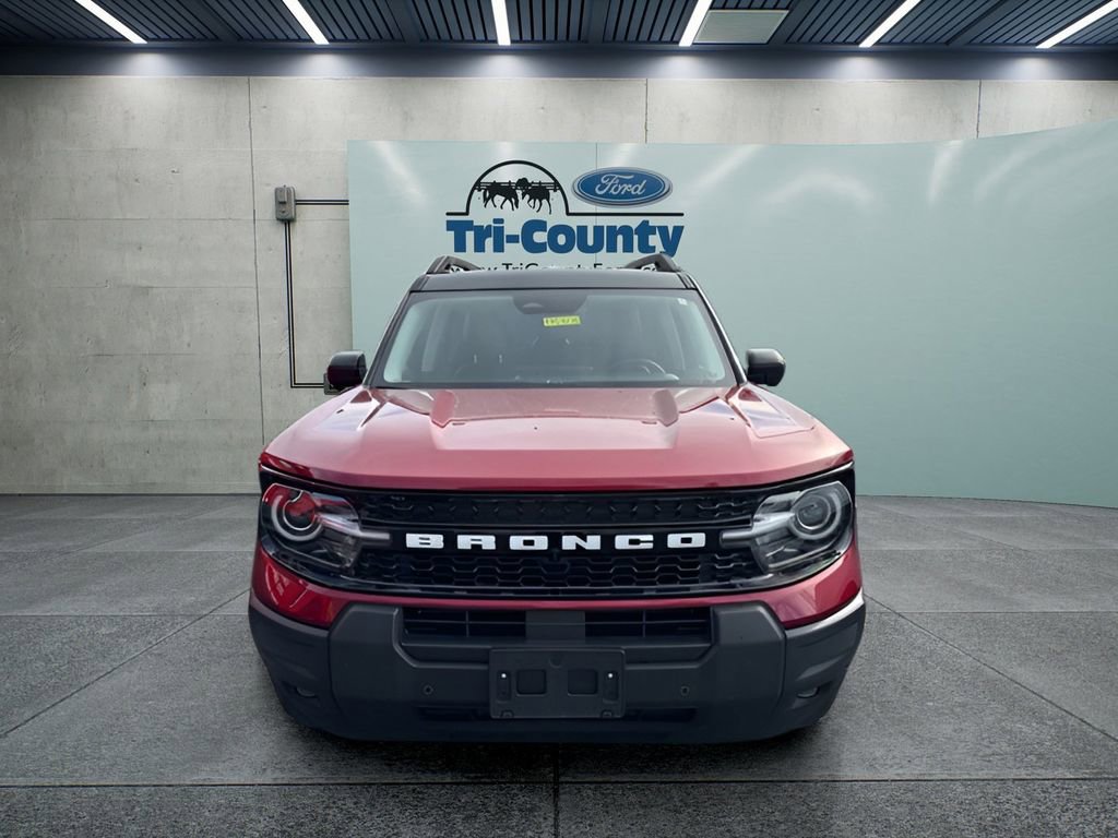 Used 2025 Ford Bronco Sport Outer Banks w/ Outer Banks Tech Package+ image 2