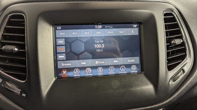 Used 2020 Jeep Compass Latitude image 27