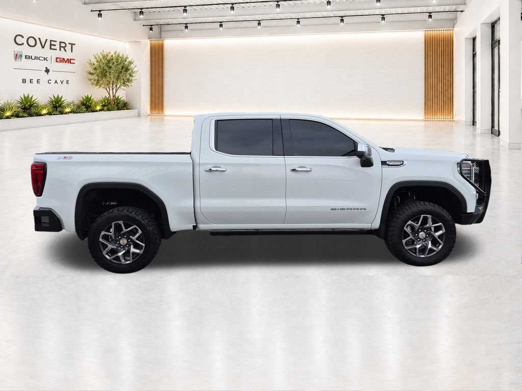 Used 2026 GMC Sierra 1500 SLT AWD/4WD image 15