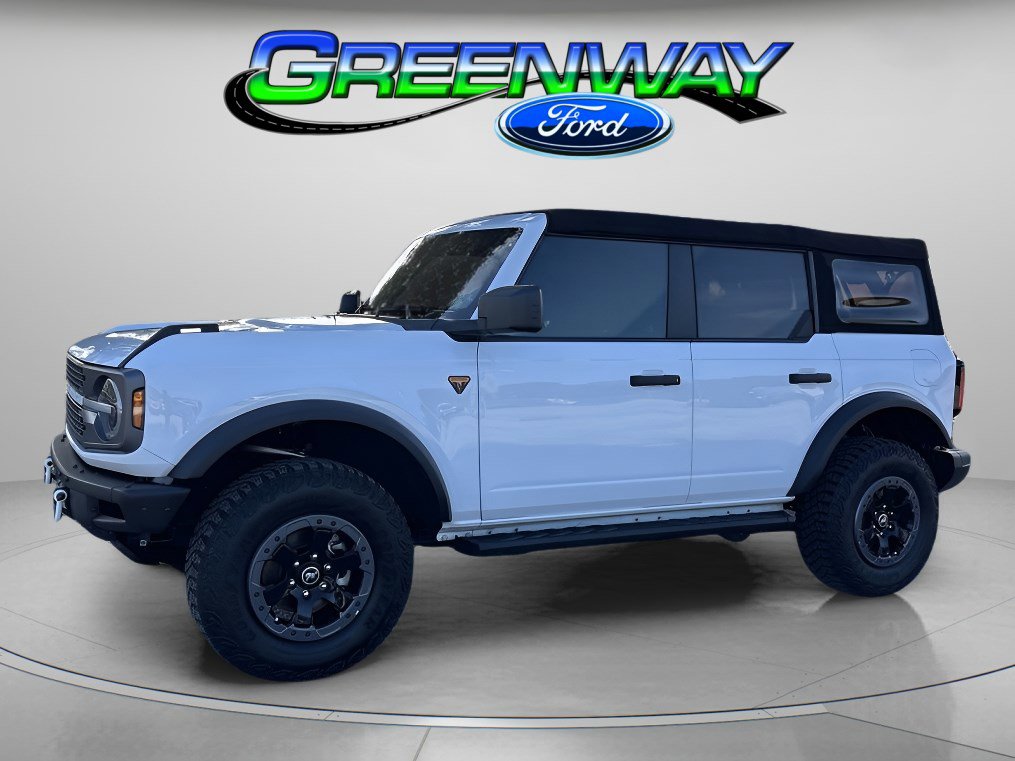 Used 2022 Ford Bronco Badlands image 1