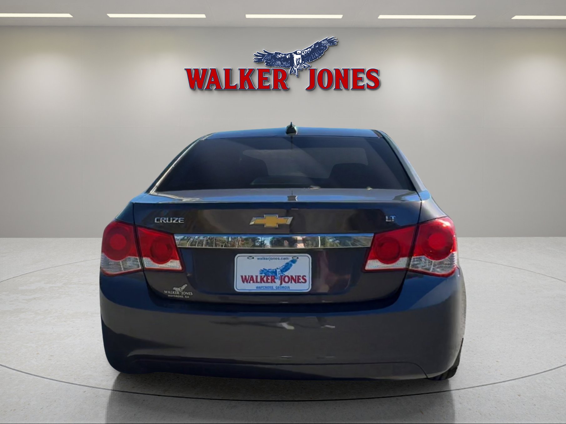 Used 2015 Chevrolet Cruze LT image 4
