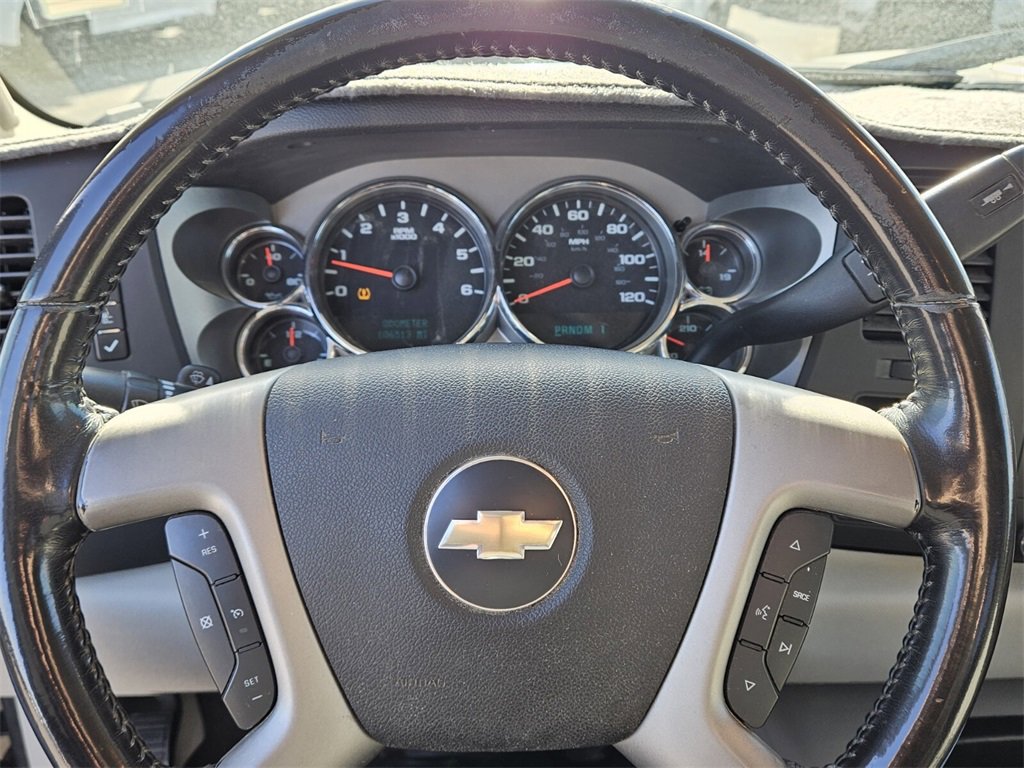 Used 2008 Chevrolet Silverado 2500 LT w/ 2LT Convenience Package image 25