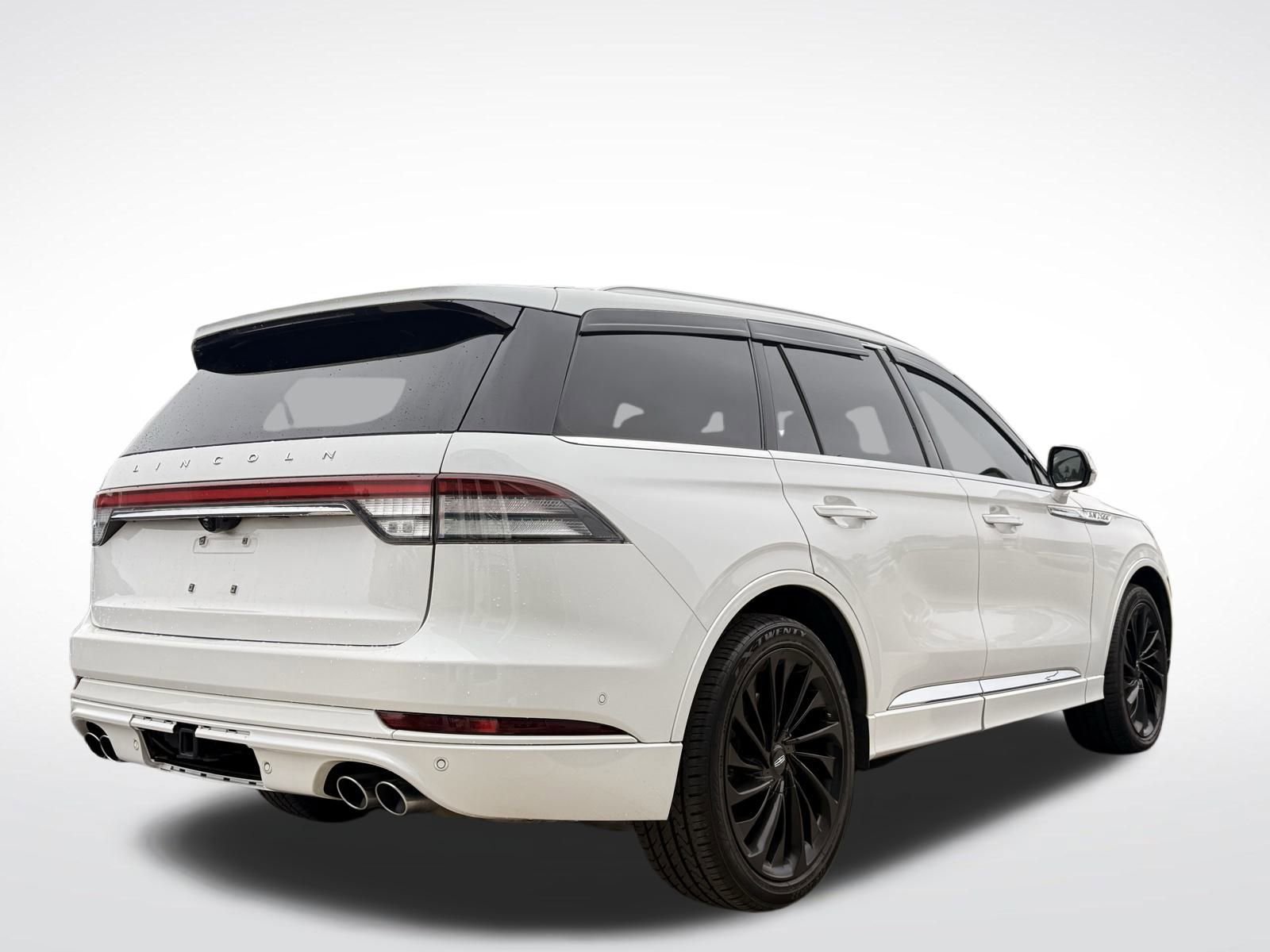 Used 2021 Lincoln Aviator Reserve w/ Equipment Group 210A image 9