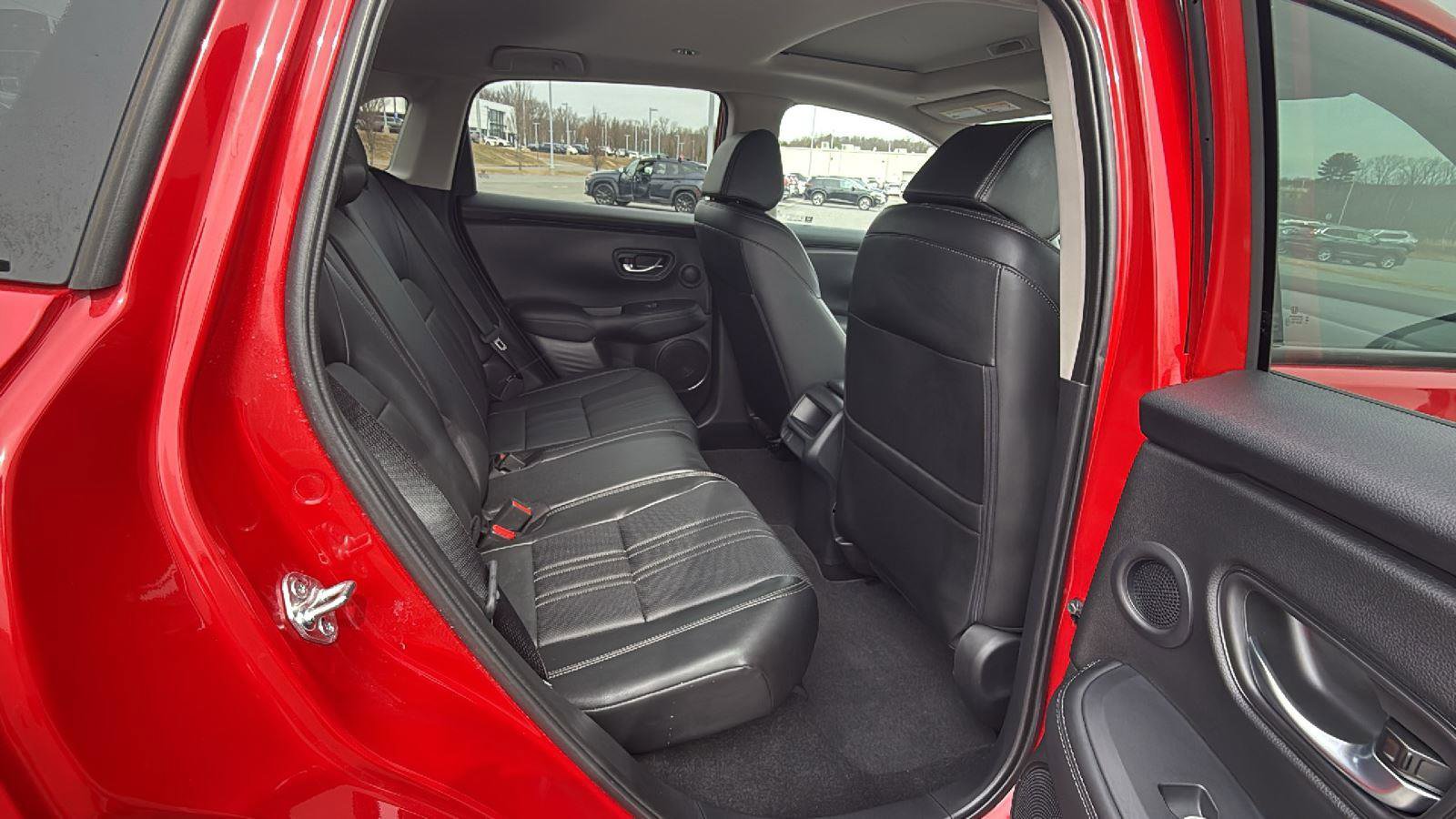 Used 2025 Honda HR-V EX-L image 19