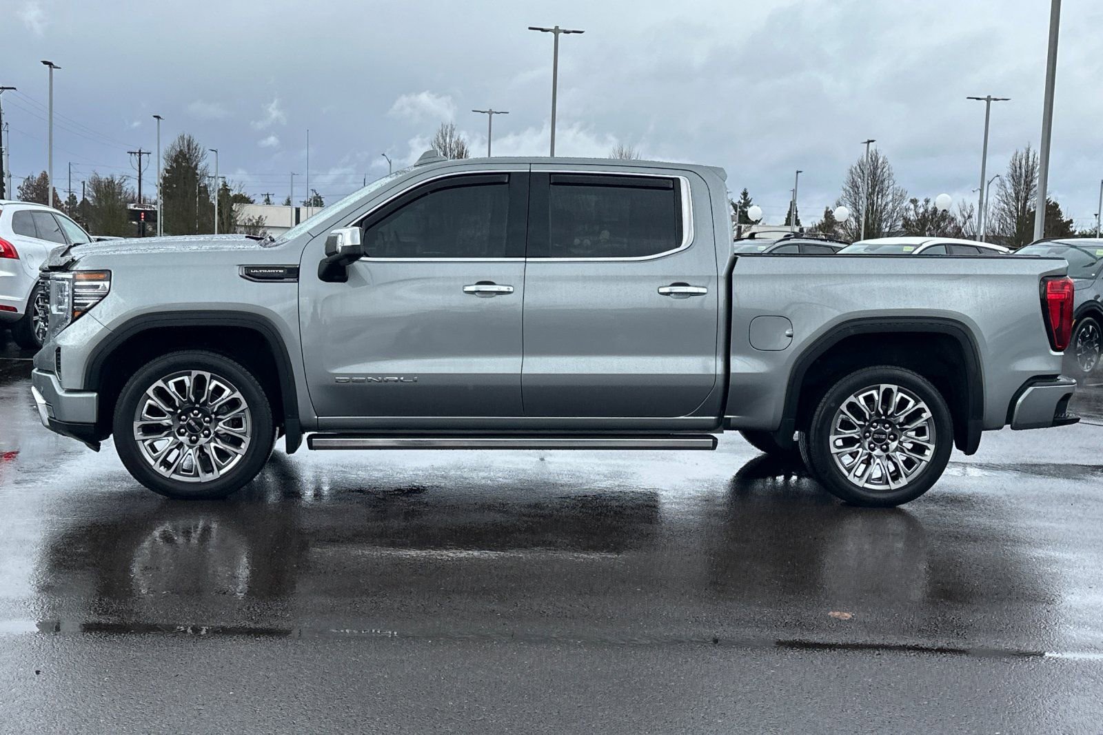 Used 2023 GMC Sierra 1500 Denali Ultimate image 7