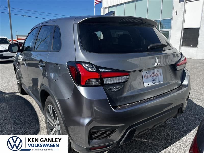 Used 2025 Mitsubishi Outlander Sport AWD image 2