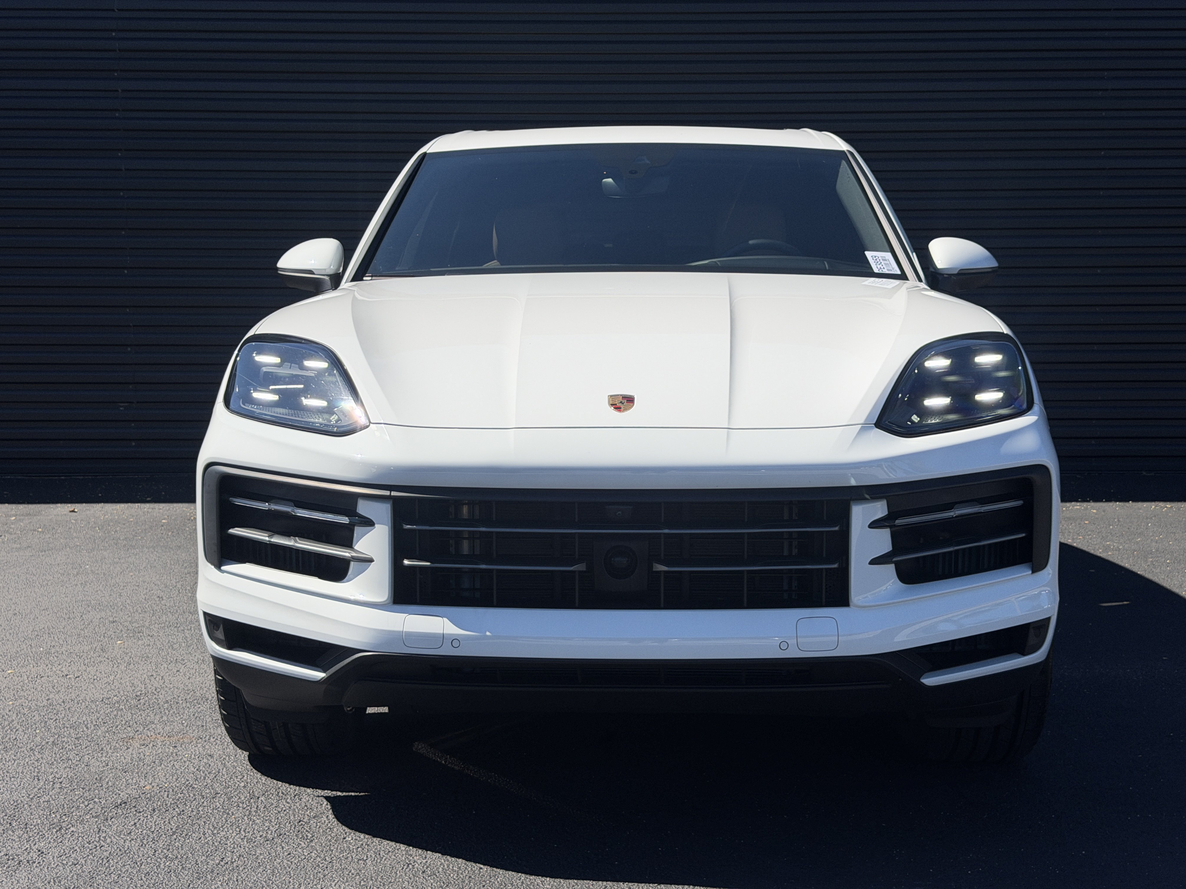 Certified 2025 Porsche Cayenne AWD/4WD image 14