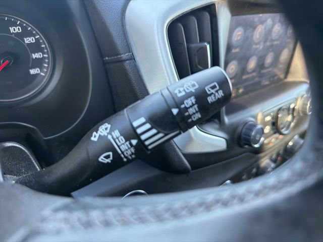 Used 2023 GMC Terrain SLT image 41