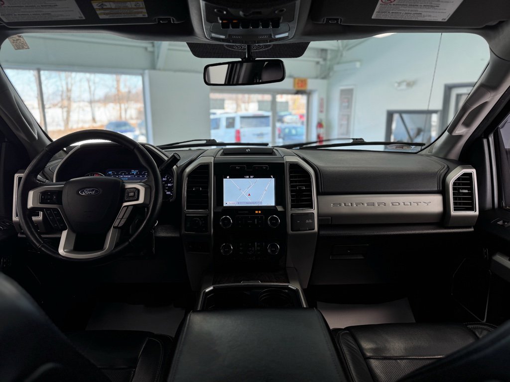 Used 2019 Ford F250 Lariat w/ Chrome Package image 22