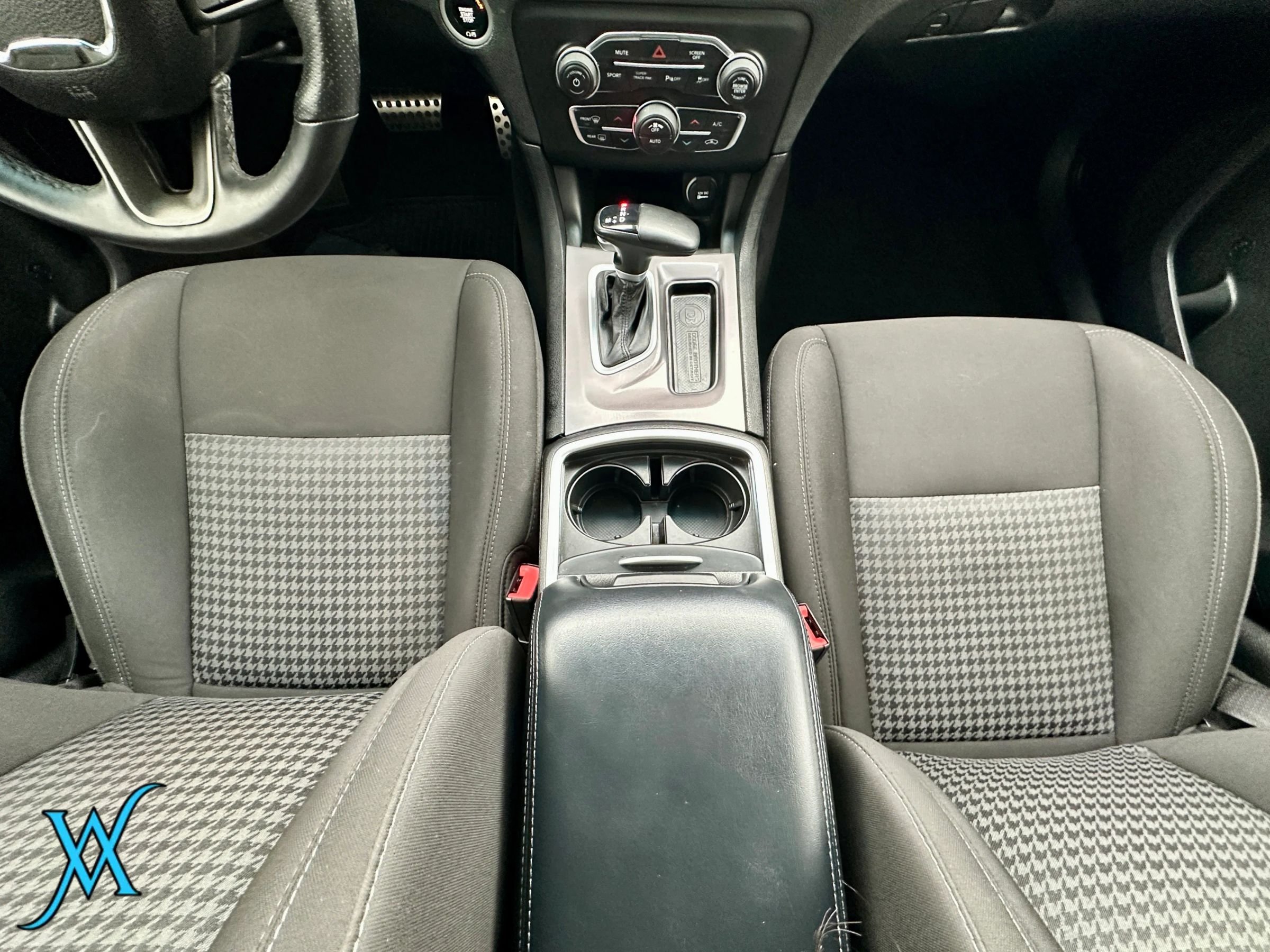 Used 2023 Dodge Charger R/T w/ Cold Weather Package RWD image 35