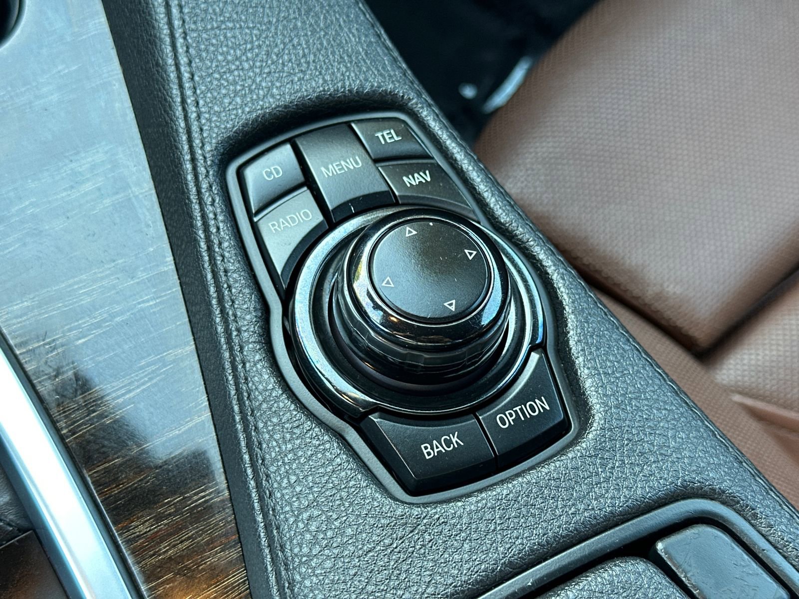 Used 2012 BMW 650i Convertible RWD image 31