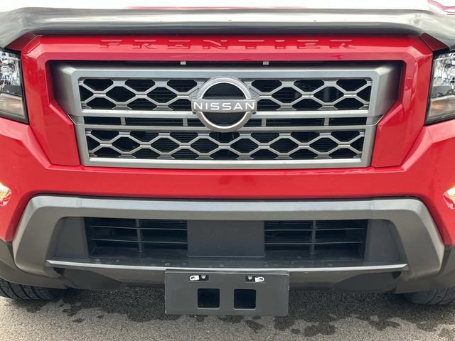 Used 2022 Nissan Frontier SV w/ Technology Package RWD image 10