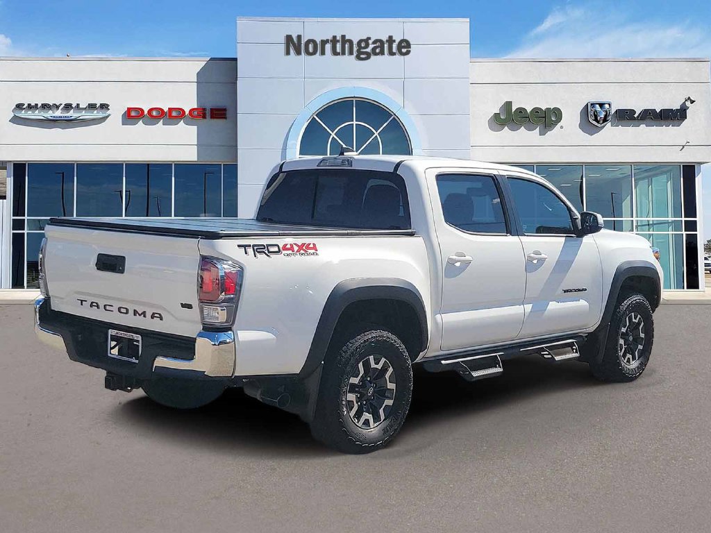 Used 2023 Toyota Tacoma TRD Off-Road AWD/4WD image 4
