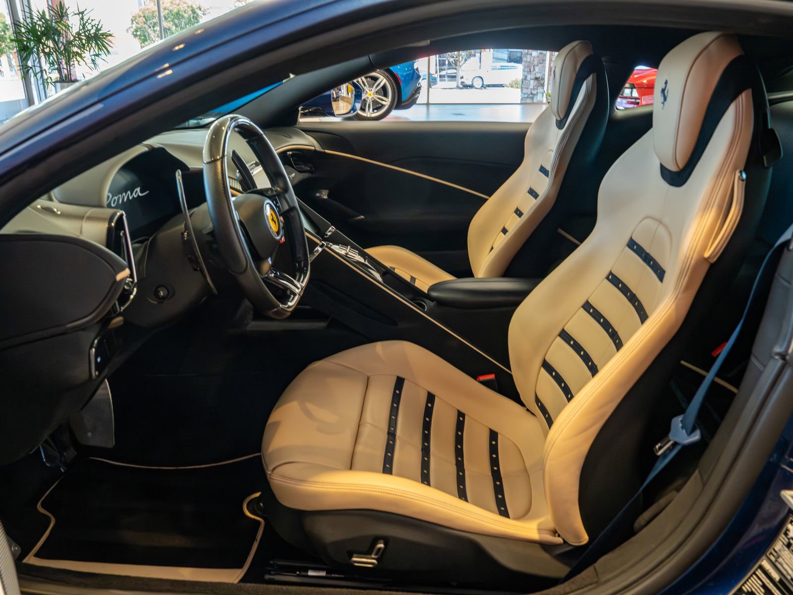 Used 2021 Ferrari Roma RWD image 10