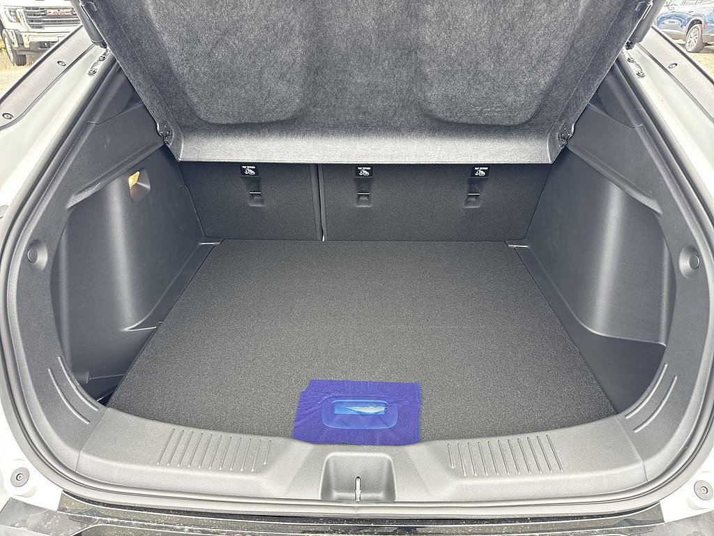 New 2026 Buick Envista Sport Touring w/ Convenience II Package FWD image 25
