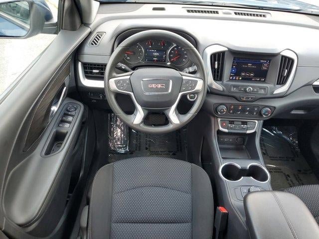 Used 2024 GMC Terrain SLE AWD/4WD image 15