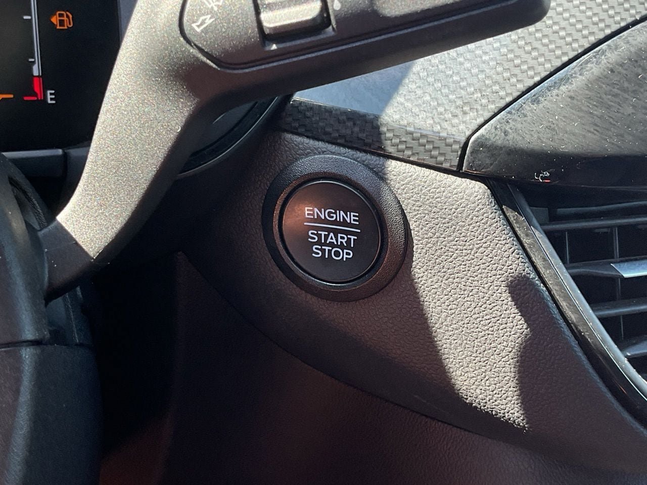 Used 2024 Ford Escape ST-Line FWD image 20