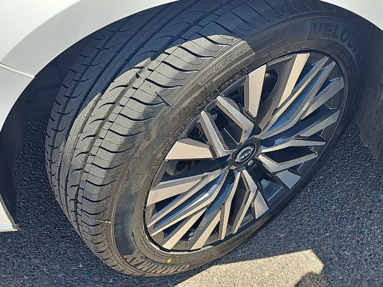 Certified 2025 Nissan Altima 2.5 SV FWD image 31