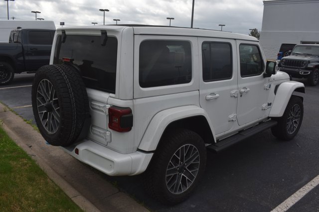 Used 2024 Jeep Wrangler High Altitude image 5