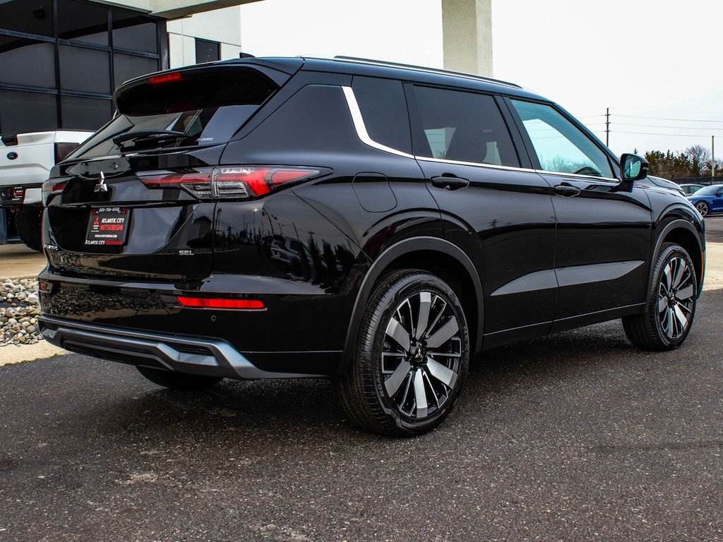 New 2026 Mitsubishi Outlander SEL AWD/4WD image 6