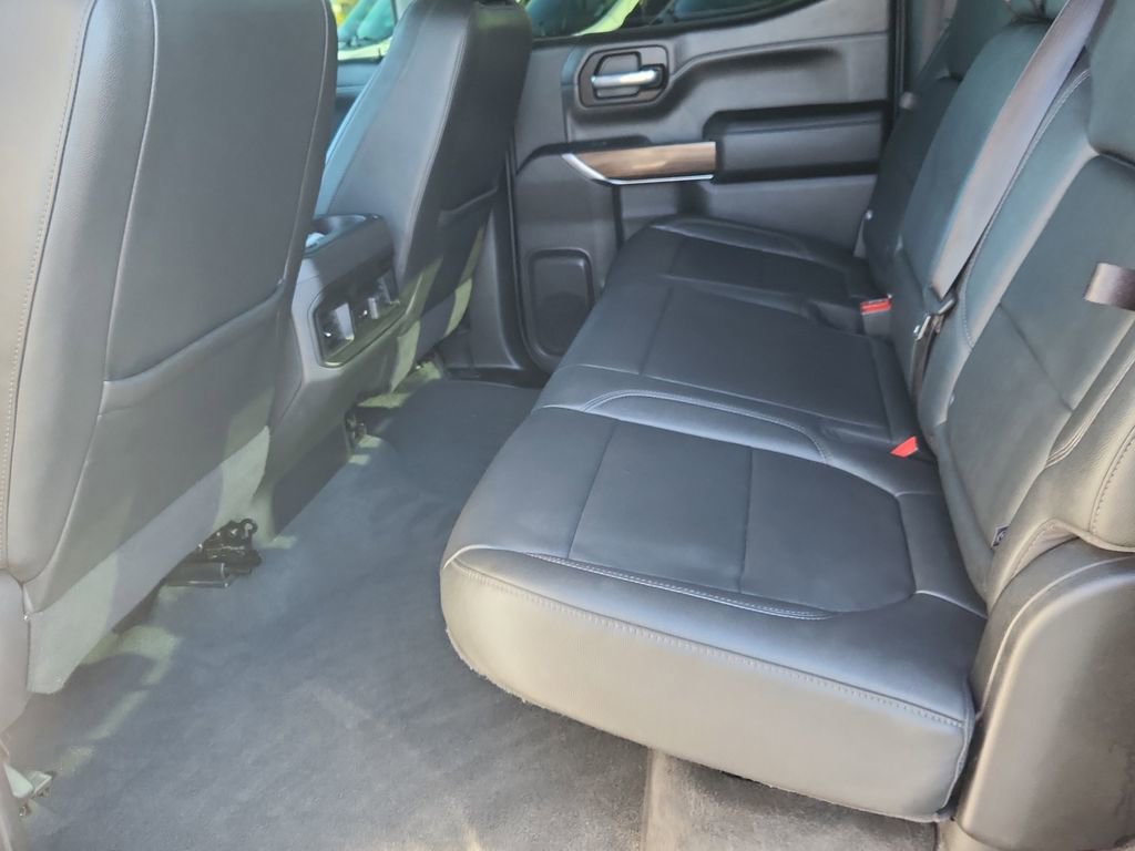 Used 2021 Chevrolet Silverado 1500 LT Trail Boss w/ Convenience Package II image 10