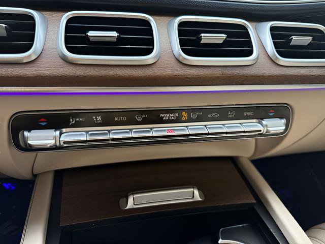 Used 2022 Mercedes-Benz GLS 450 4MATIC image 21