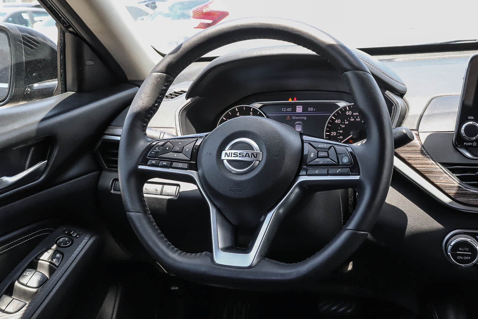 Used 2019 Nissan Altima 2.5 SL FWD image 21