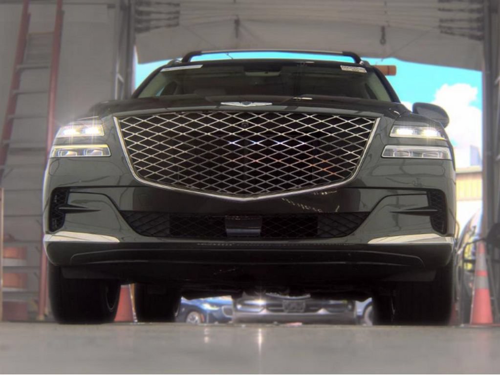 Used 2024 Genesis GV80 3.5T w/ Prestige Package AWD/4WD image 4