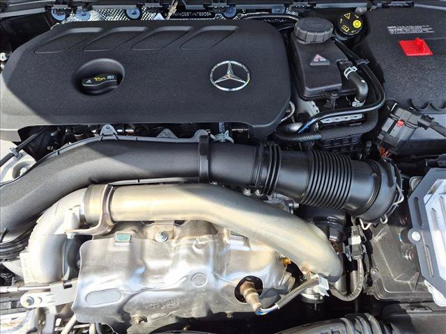 Used 2026 Mercedes-Benz GLB 250 image 20