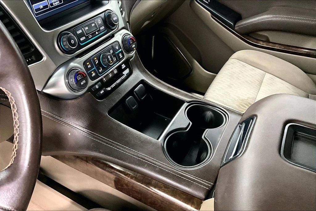 Used 2019 Chevrolet Tahoe LS w/ Enhanced Driver Alert Package RWD image 17